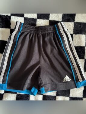 3T Adidas shorts